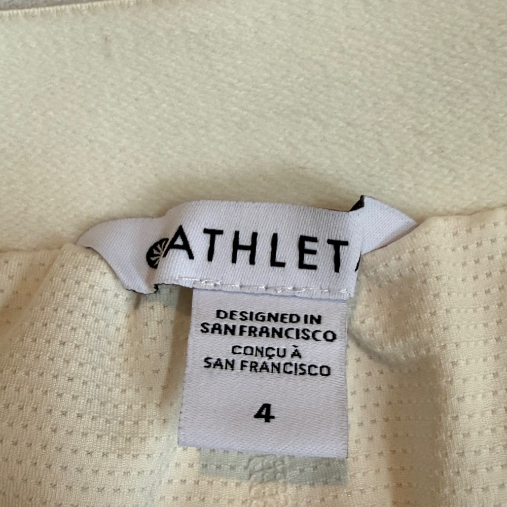 Athleta Vienna Ivory Cargo Skort Size 4 - Picture 3 of 13